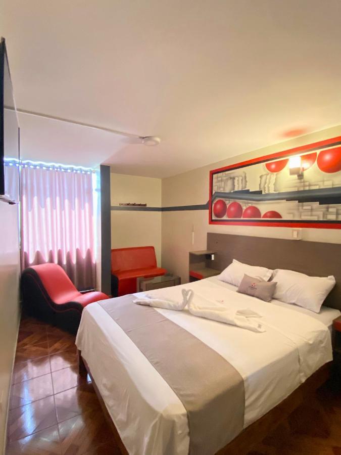 Las Bermudas - Hostal Callao Exterior photo